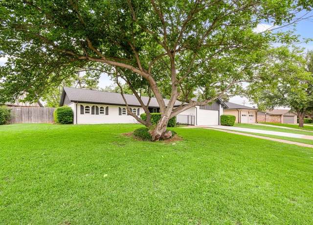 Property at 1823 E Cedar Elm Dr, Arlington, TX 76012, 3 beds, 2 baths