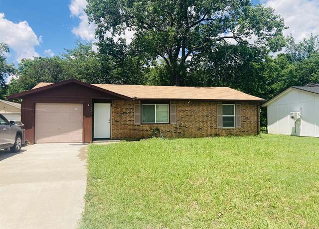 Property at 3605 Delia St, Rowlett, TX 75088, 2 beds, 1.5 baths