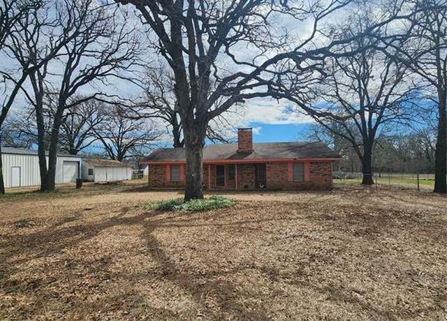 Property at 871 VZ County Road 1217, Canton, TX 75103, 3 beds, 2 baths