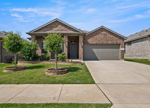 Property at 11413 Leeson St, Fort Worth, TX 76052, 4 beds, 2 baths