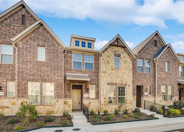 Property at 2112 Steer Creek Pl, Mesquite, TX 75149, 3 beds, 2.5 baths