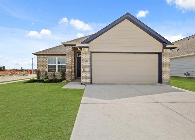 Property at 7009 Trestle St, Fort Worth, TX 76036, 3 beds, 2 baths