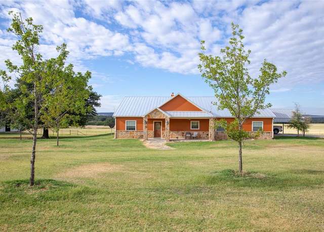 Property at 505 County Road 121, Stephenville, TX 76401, 4 beds, 2 baths