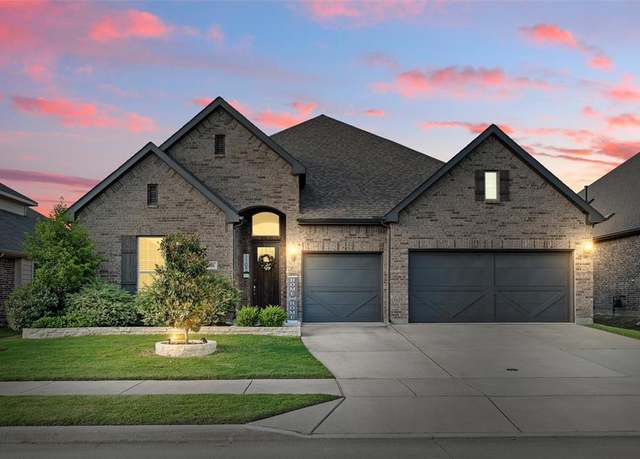 Property at 1105 Collared Dove Dr, Little Elm, TX 75068, 4 beds, 3 baths