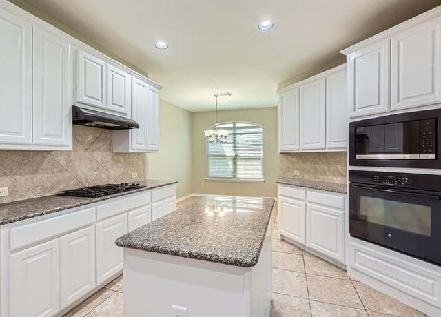 Property at 1119 Leafy Glade Rd, Forney, TX 75126, 3 beds, 2 baths