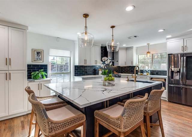 Property at 4625 Ridgelawn Dr, Dallas, TX 75214, 4 beds, 3.5 baths