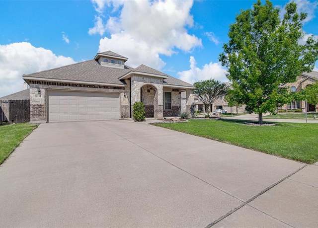 Property at 4117 Glen Abbey Dr, Fort Worth, TX 76036, 3 beds, 2 baths