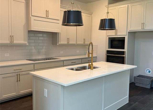 Property at 8028 Thomas Xing, North Richland Hills, TX 76180, 3 beds, 2.5 baths
