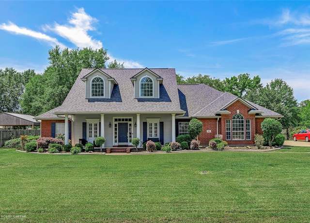 Property at 104 Tealwood Dr, Bossier City, LA 71111, 4 beds, 2 baths