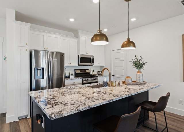 Property at 3008 Grandview Dr, Wylie, TX 75098, 3 beds, 2.5 baths