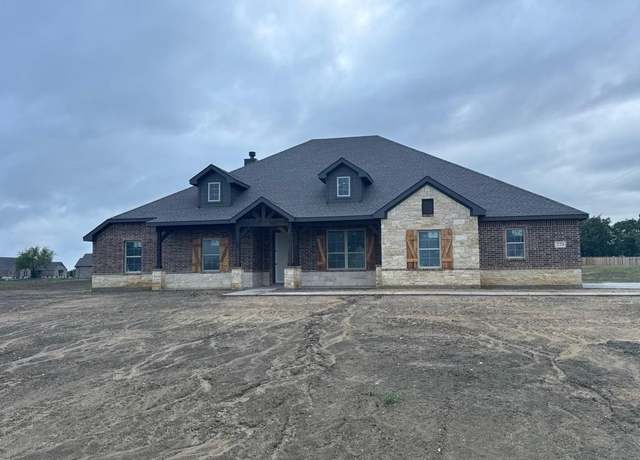 Property at 270 Cofer Rd, Leonard, TX 75452, 4 beds, 2.5 baths