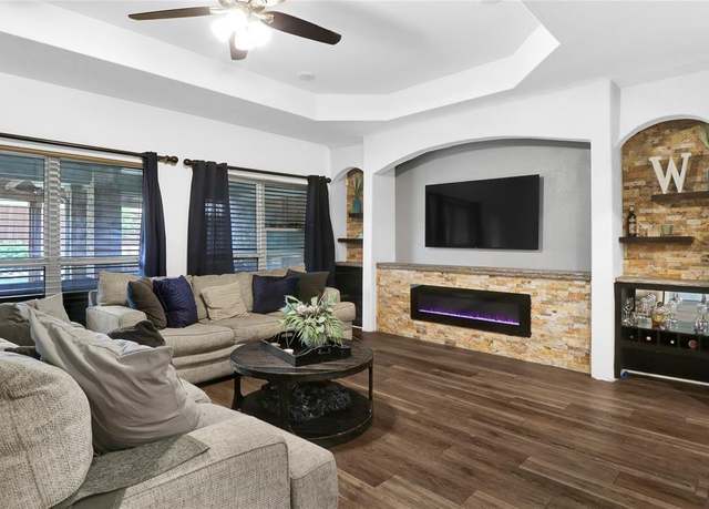 Property at 14649 Martin Creek Cv, Fort Worth, TX 76262, 3 beds, 2 baths