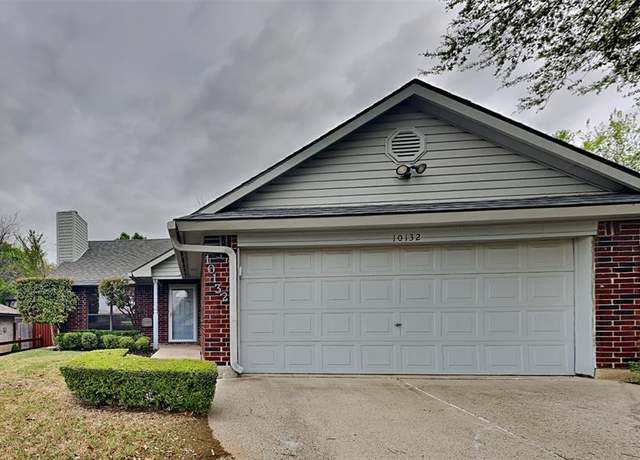 Property at 10132 Pack Saddle Trl, Fort Worth, TX 76108, 3 beds, 2 baths