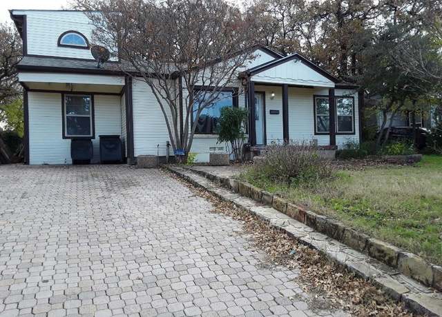 Property at 2221 Sturges Dr, Fort Worth, TX 76112, 3 beds, 1 bath