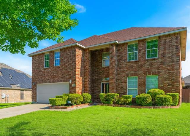 Property at 1707 Stone Trail Dr, Cedar Hill, TX 75104, 5 beds, 3.5 baths