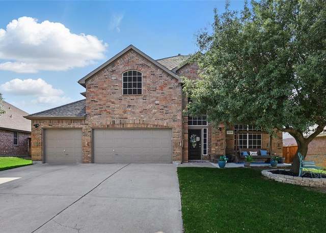 Property at 7113 Sundance Ln, Fort Worth, TX 76179, 4 beds, 2.5 baths
