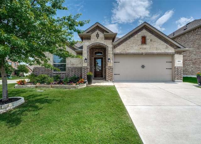 Property at 1364 Lake Grove Dr, Little Elm, TX 75068, 3 beds, 2.5 baths