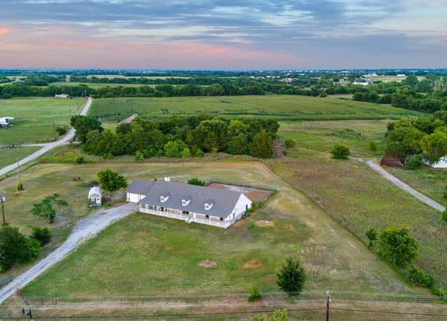 Property at 614 Jim Cannon Rd, Van Alstyne, TX 75495, 4 beds, 3 baths