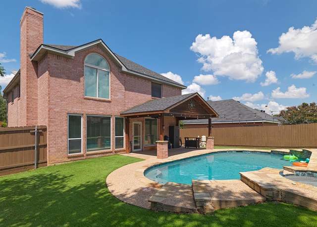 Property at 2309 Gatwick Ct, Flower Mound, TX 75028, 4 beds, 2.5 baths