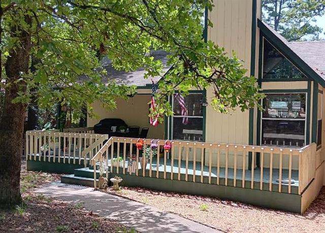 Property at 275 Wildwood Trl, Holly Lake Ranch, TX 75765, 2 beds, 2 baths