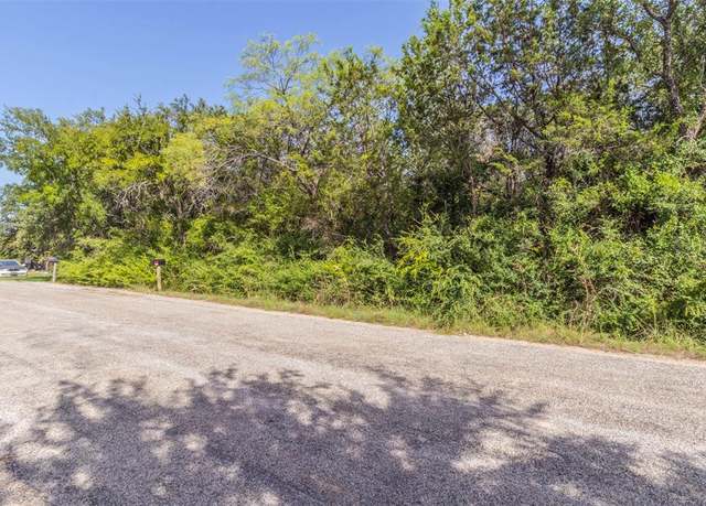 Property at 2713 Walnut St, Granbury, TX 76048