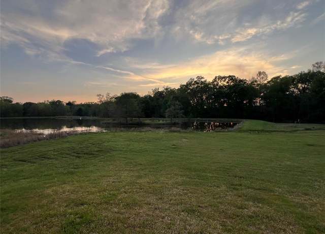 Property at 147 Silver Leaf Dr, Benton, LA 71006