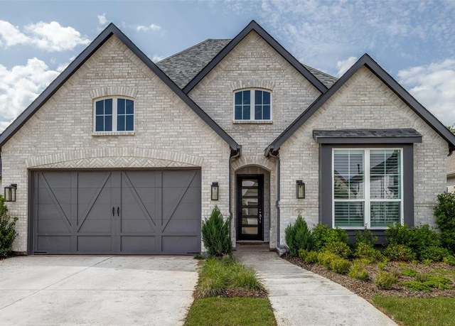 Property at 1823 Bell Ct, Van Alstyne, TX 75495, 3 beds, 2.5 baths