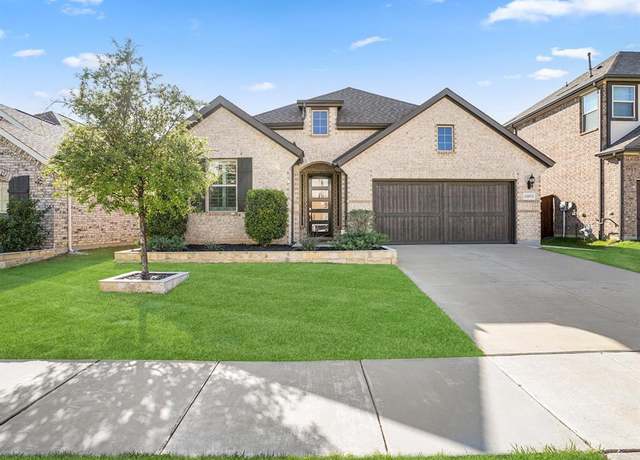 Property at 12073 Blackburn Way, Farmers Branch, TX 75234, 4 beds, 3 baths