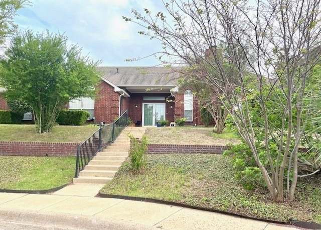 Property at 840 Robin Meadow Ct, Desoto, TX 75115, 3 beds, 2 baths