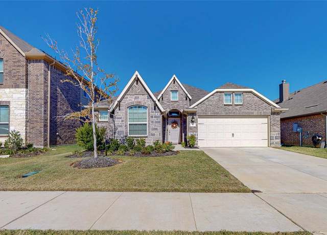 Property at 537 Val Verde St, Aubrey, TX 76227, 3 beds, 2 baths