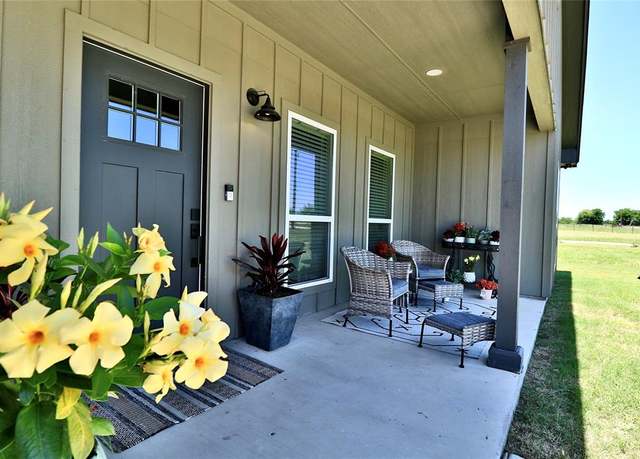 Property at 130 County Road 2630, Decatur, TX 76234, 3 beds, 2 baths