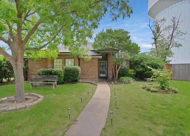 Property at 4301 Jenning Ct, Plano, TX 75093, 3 beds, 2 baths