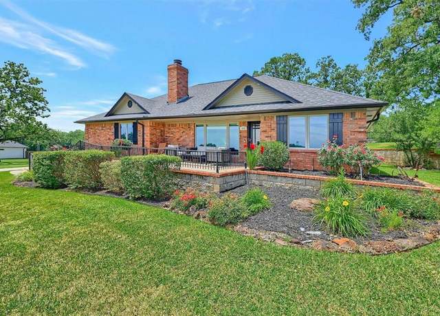 Property at 117 Kiowa Dr S, Lake Kiowa, TX 76240, 3 beds, 2 baths