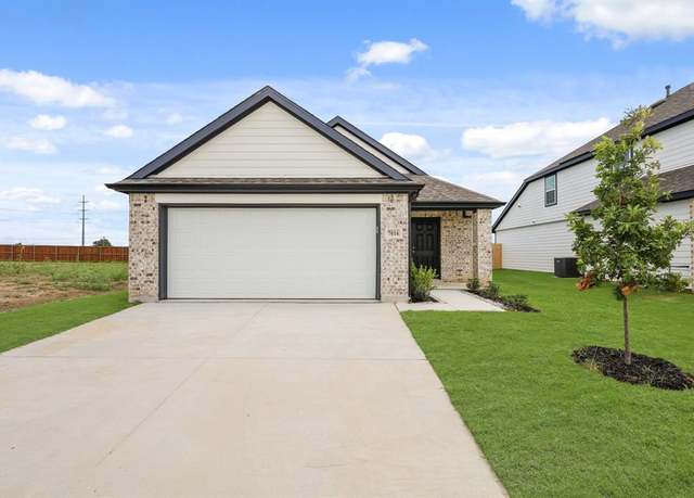 Property at 7016 Trestle St, Fort Worth, TX 76036, 3 beds, 2 baths