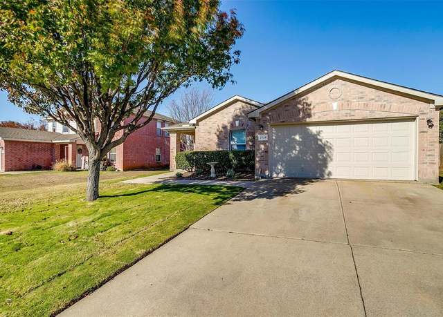 Property at 2520 Buffalo Run, Burleson, TX 76028, 3 beds, 2 baths