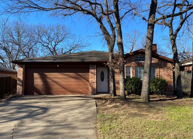 Property at 1108 Hidden Creek Dr, Mansfield, TX 76063, 3 beds, 3 baths
