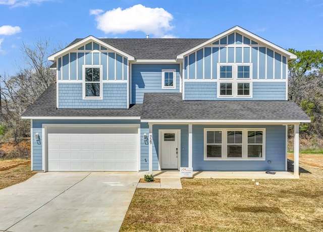 Property at 729 River Oak Way, Lake Dallas, TX 75065, 3 beds, 2.5 baths
