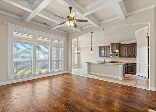 Property at 612 Buelwood Ct, Desoto, TX 75115, 4 beds, 2.5 baths