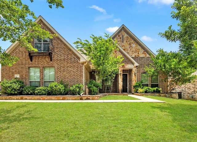 Property at 612 Buelwood Ct, Desoto, TX 75115, 4 beds, 2.5 baths