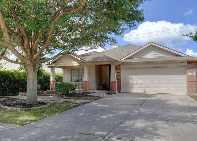 Property at 3425 Crisoforo Dr, Denton, TX 76207, 3 beds, 2 baths