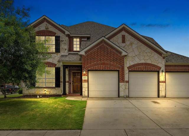 Property at 204 Leonard Way, Fate, TX 75087, 5 beds, 3.5 baths