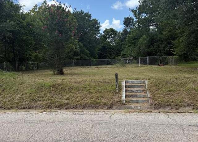 Property at 505 Edmonson Ave, Athens, TX 75751