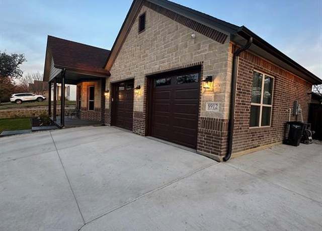 Property at 8912 Holt St, Lakeside, TX 76135, 4 beds, 3 baths