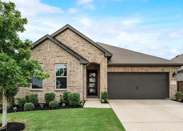Property at 4105 Silver Spur Ct, Aubrey, TX 76227, 4 beds, 3 baths