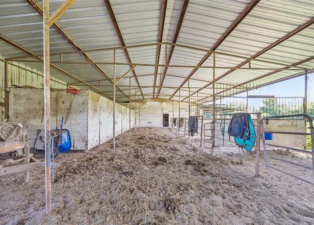 Property at 1001 Ovilla Rd, Waxahachie, TX 75167
