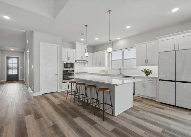 Property at 1302 20th St, Northlake, TX 76226, 4 beds, 4.5 baths