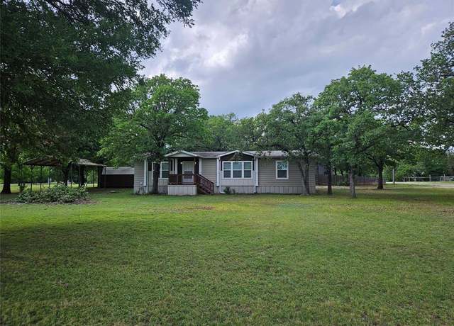 Property at 119 Post Oak Rd, Whitney, TX 76692, 3 beds, 2 baths