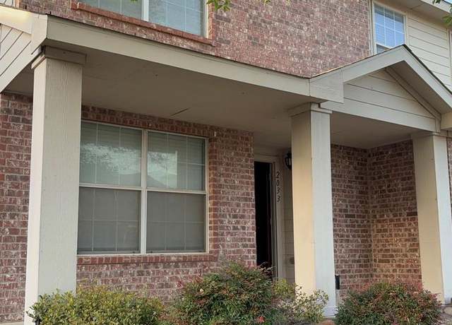 Property at 2033 Bliss Rd, Fort Worth, TX 76177, 3 beds, 2.5 baths