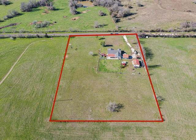 Property at 1526 County Road 4744, Sulphur Springs, TX 75482, 4 beds, 2 baths