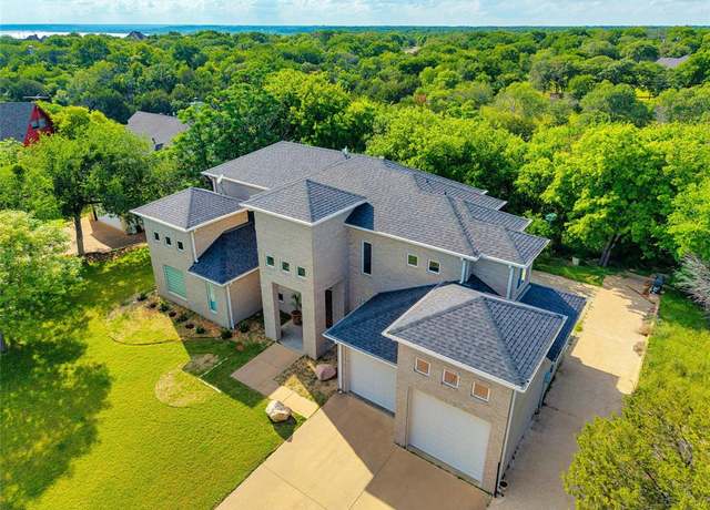 Property at 3031 Ash Ct, Whitney, TX 76692, 3 beds, 2.5 baths